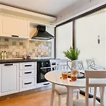 Ceahlau Cozy House With Terrace, Bbq & Free Parking